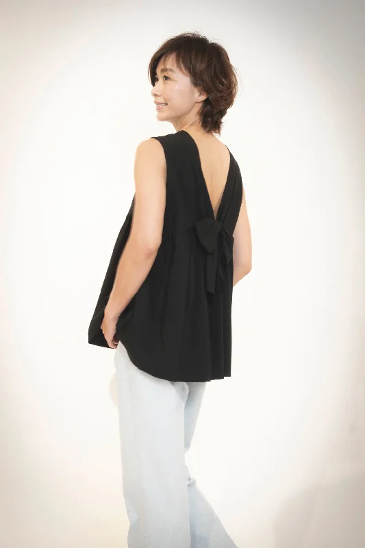 Back ribbon sleeveless tunic