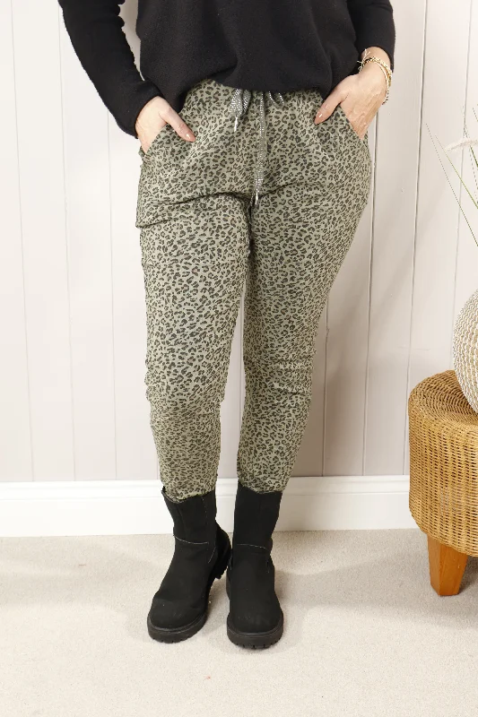 Animal Print Magic Pants Khaki